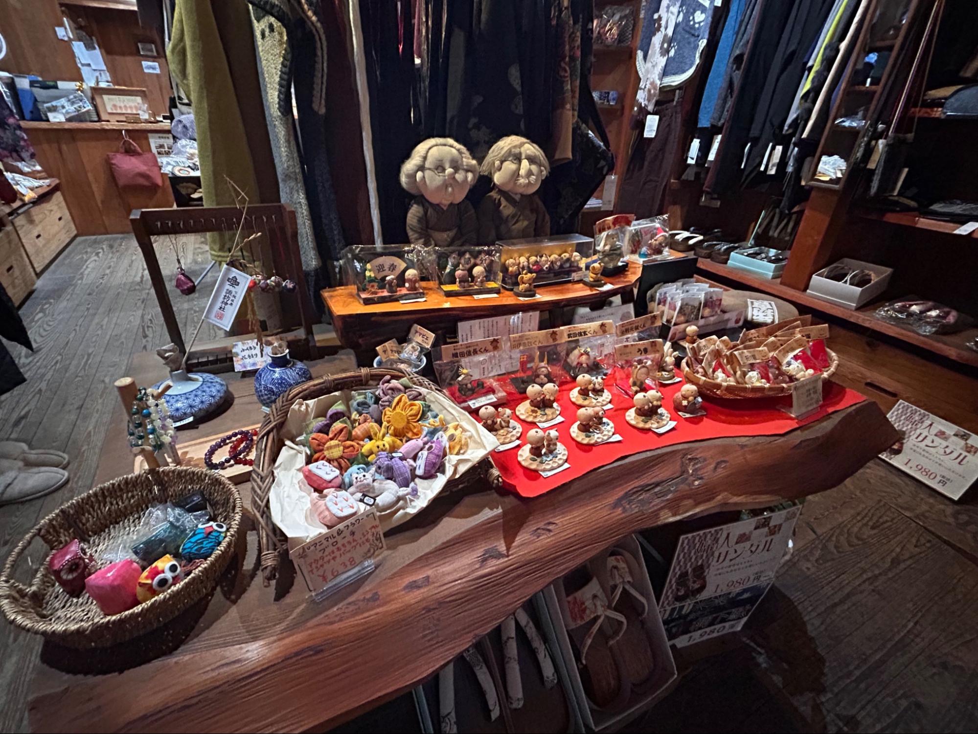 素顔屋の店内で陳列されている様子